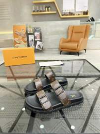 Picture of Louis Vuitton Slippers _SKULVsz38-46jyh0521841